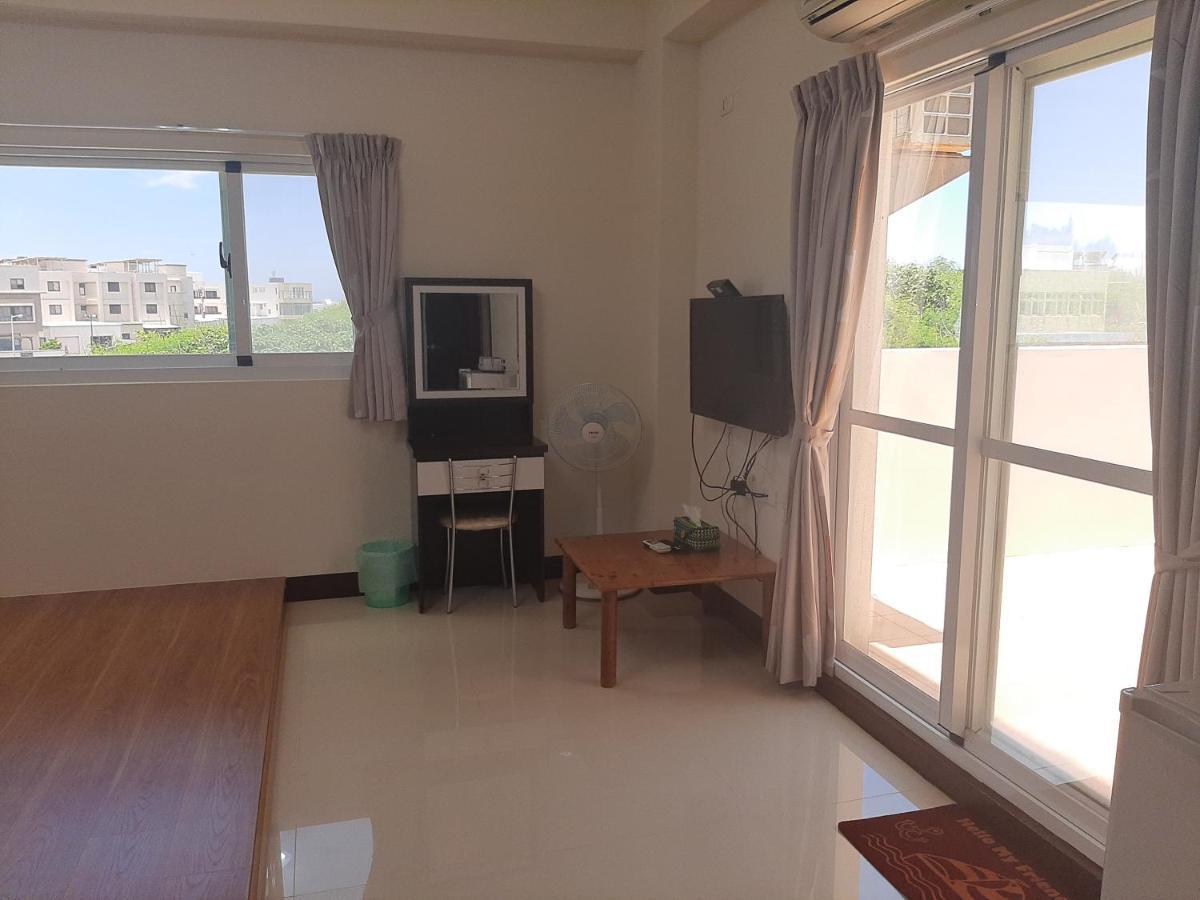 Jun Le Bed And Breakfast Magong Exterior photo