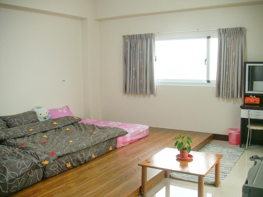 Jun Le Bed And Breakfast Magong Exterior photo